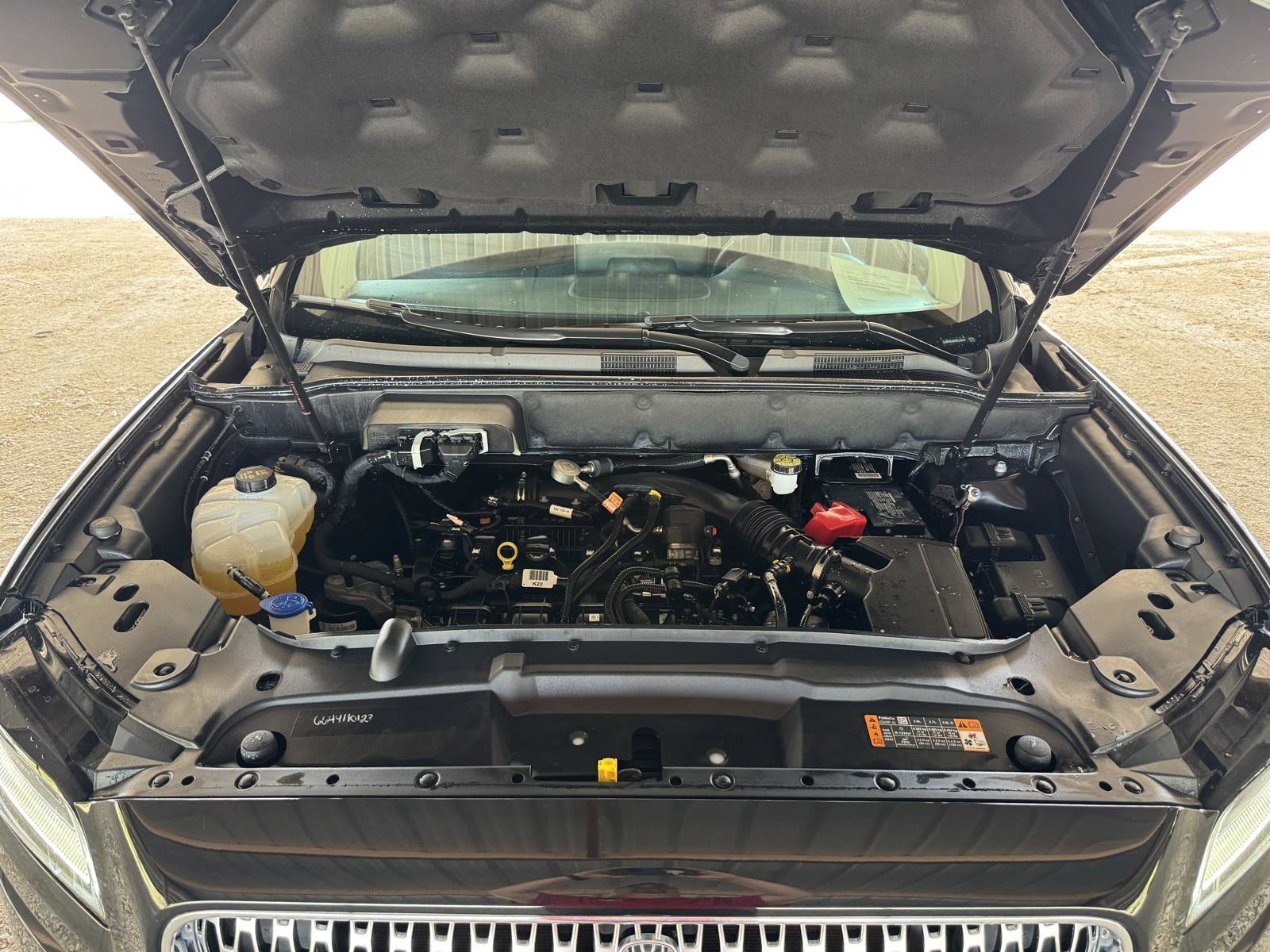 Used 2023 Lincoln Nautilus AWD image 37