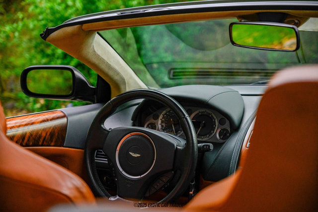 Used 2006 Aston Martin DB9 Volante RWD image 41