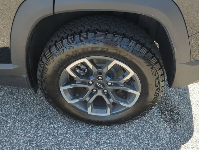New 2026 Chevrolet Equinox ACTIV w/ Convenience Package III image 33