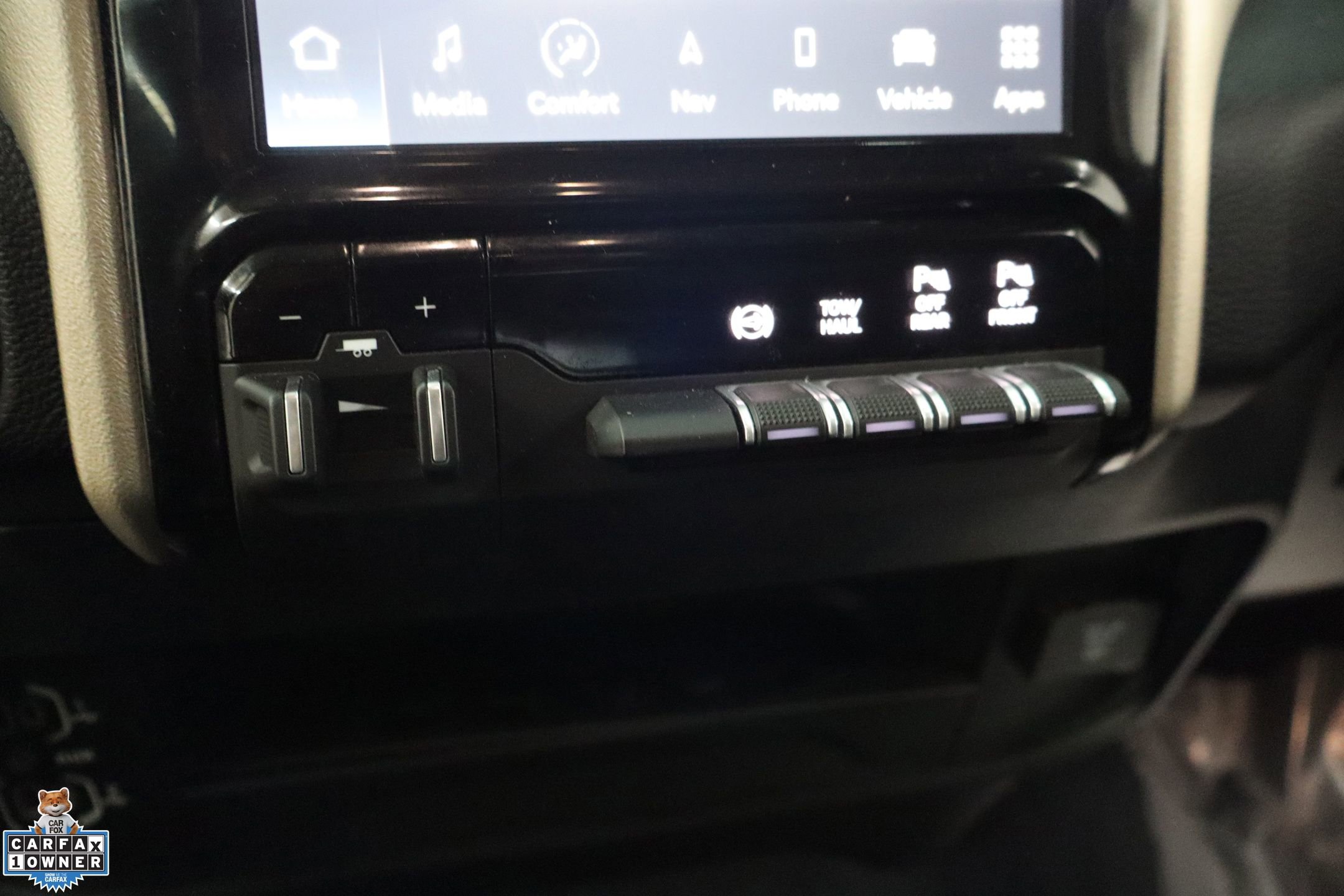 Used 2024 RAM 2500 Laramie w/ Safety Group image 24