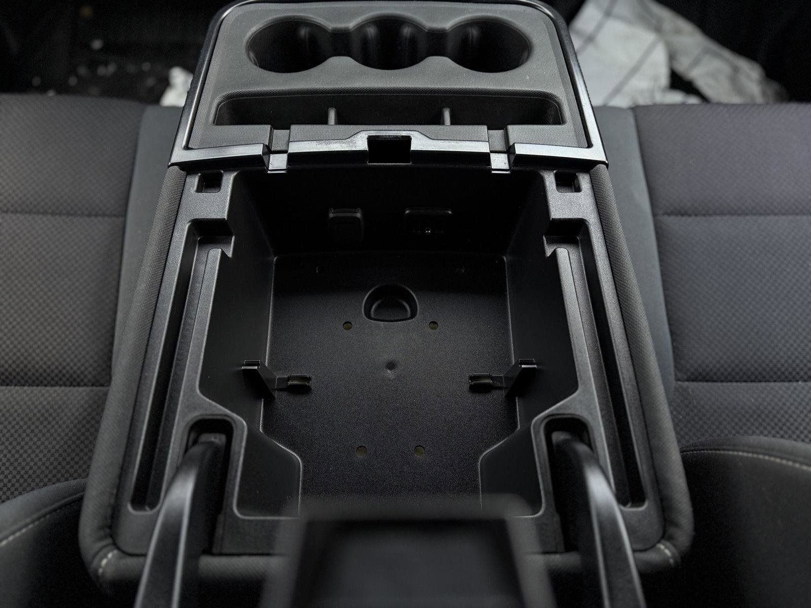 Used 2018 Chevrolet Silverado 1500 LT w/ All Star Edition image 20