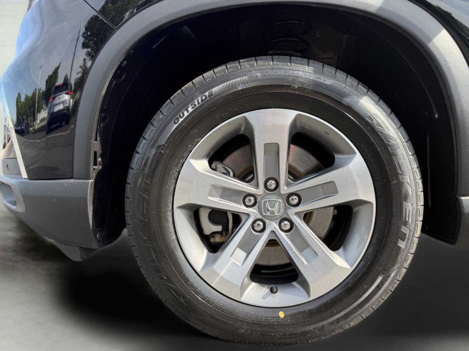 Used 2023 Honda Pilot EX-L image 31