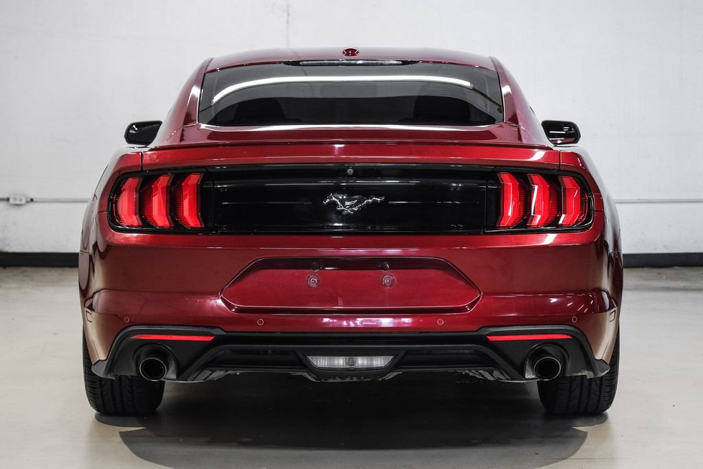 Used 2019 Ford Mustang Coupe RWD image 11