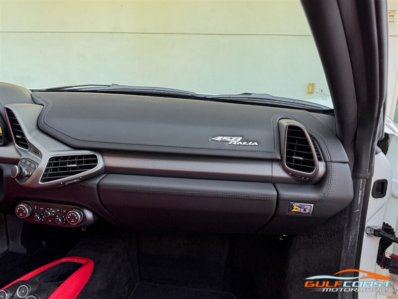 Used 2014 Ferrari 458 Italia Coupe RWD image 33