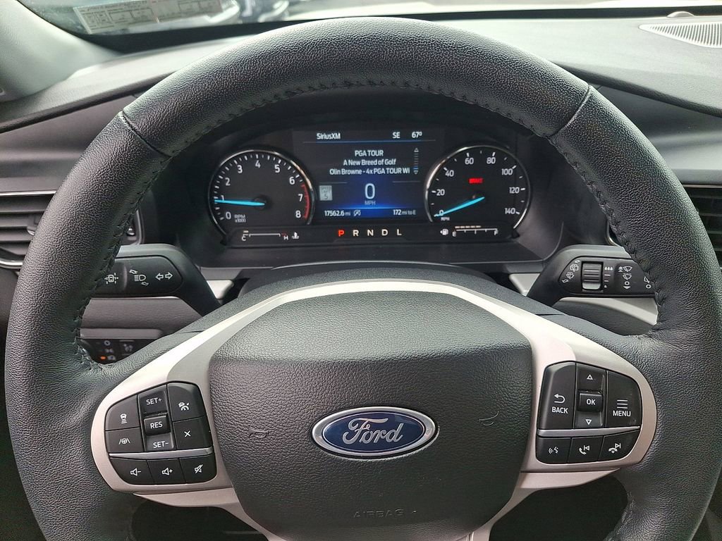 Certified 2023 Ford Explorer XLT w/ Equipment Group 202A AWD/4WD image 21