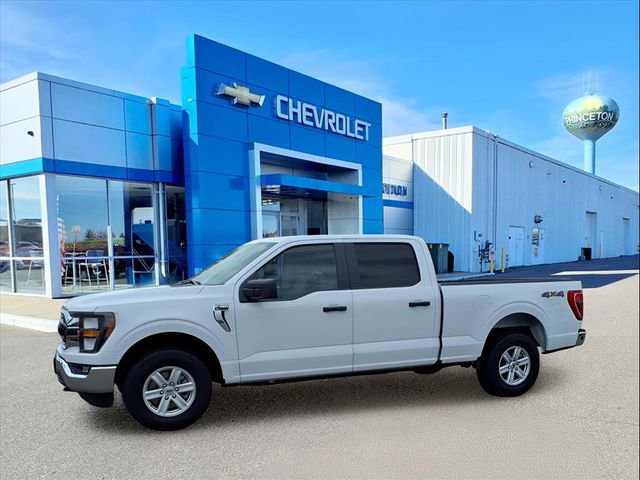 Used 2023 Ford F150 XLT w/ Trailer Tow Package image 8