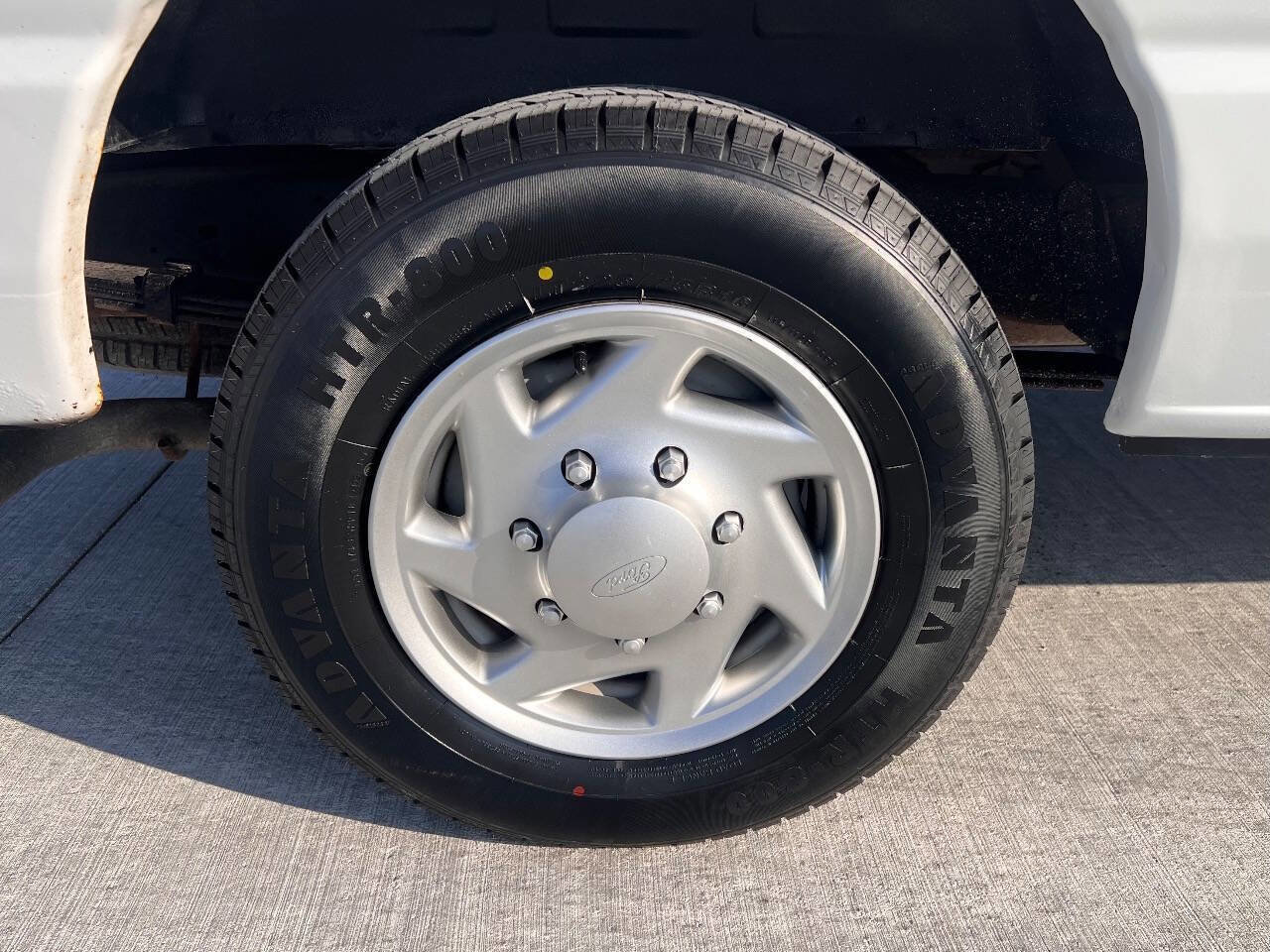 Used 2010 Ford E-150 and Econoline 150 image 12