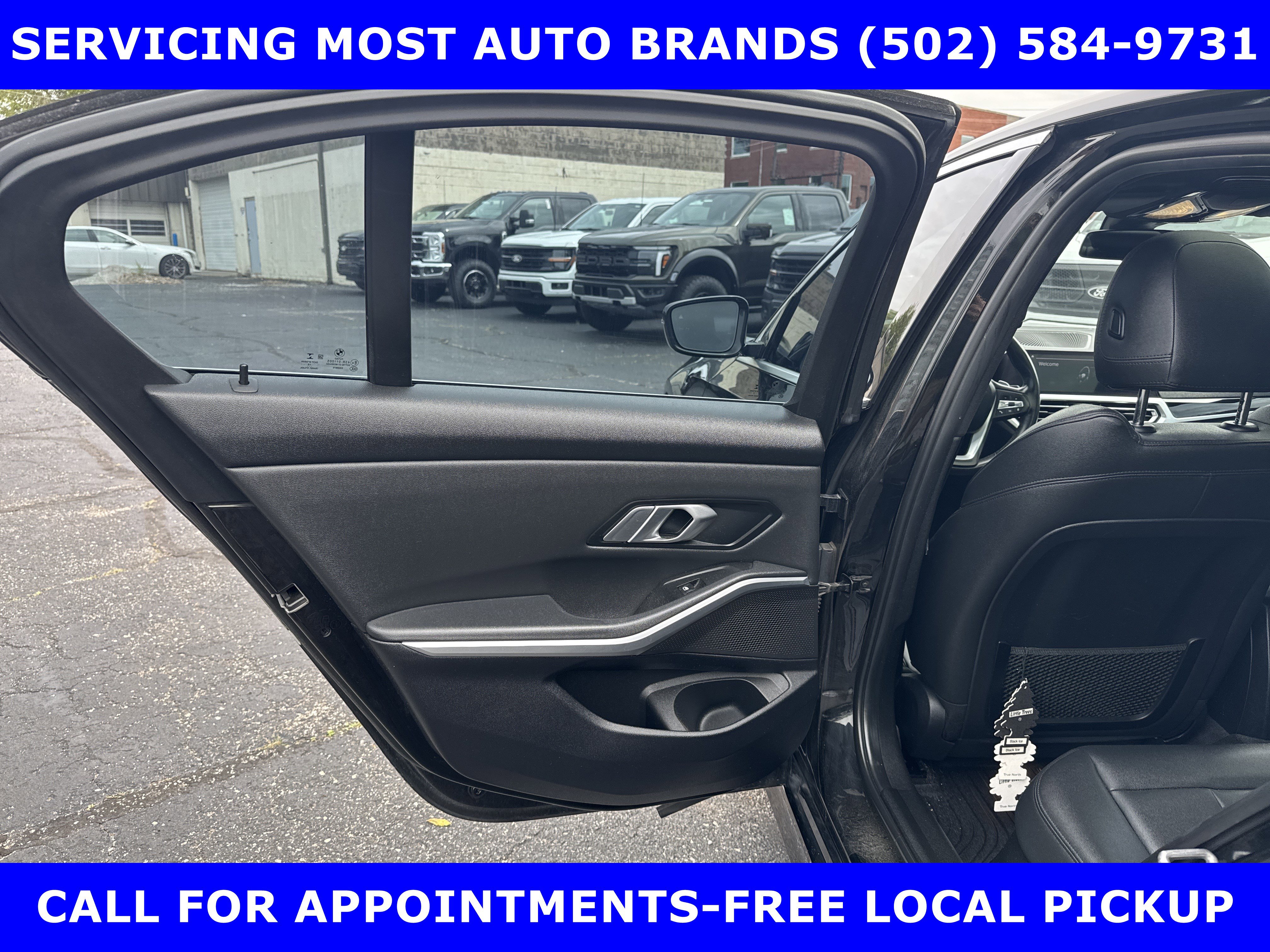 Used 2019 BMW 330i Sedan w/ Convenience Package RWD image 12