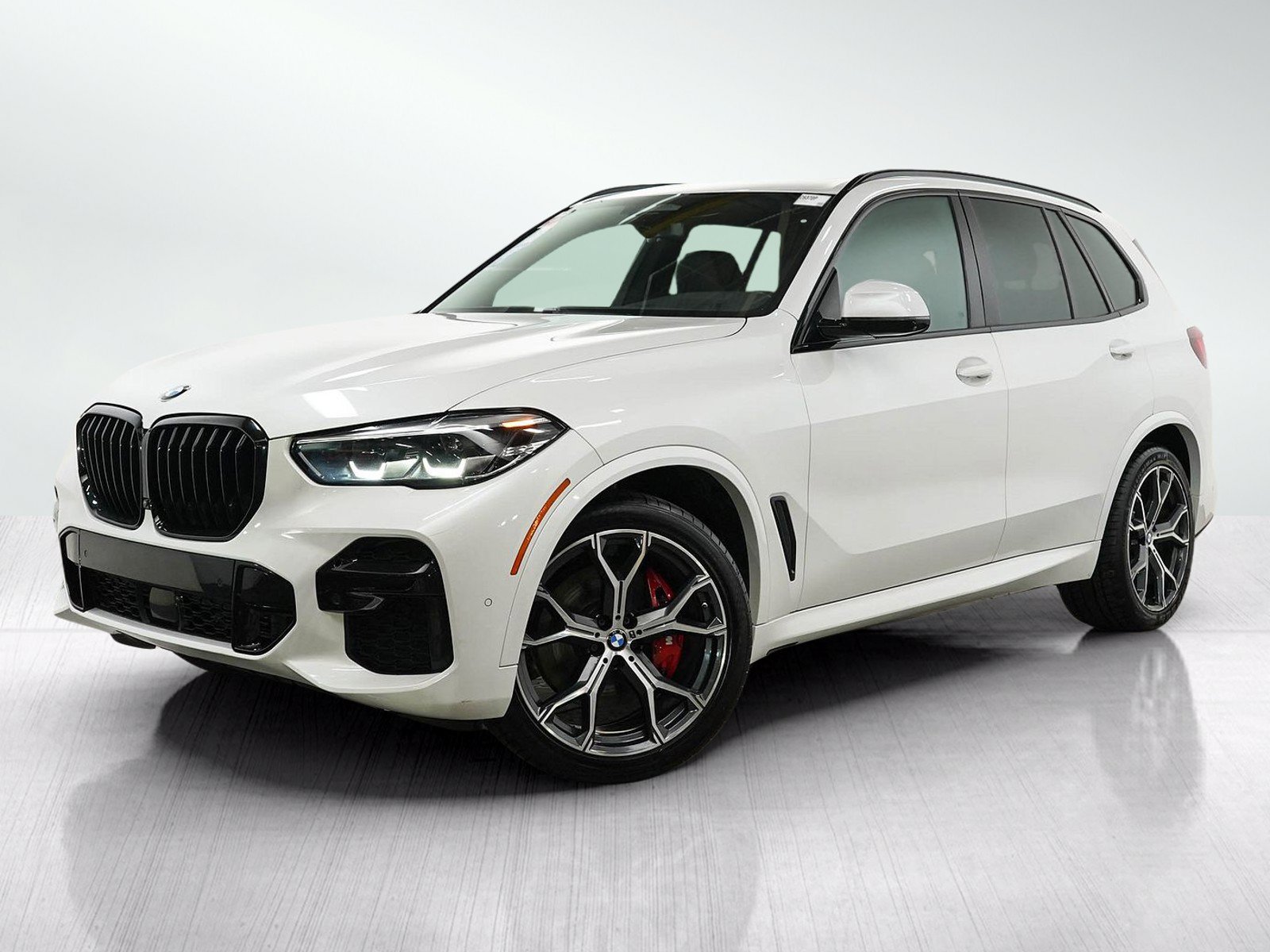 Used 2022 BMW X5 xDrive40i AWD/4WD image 1