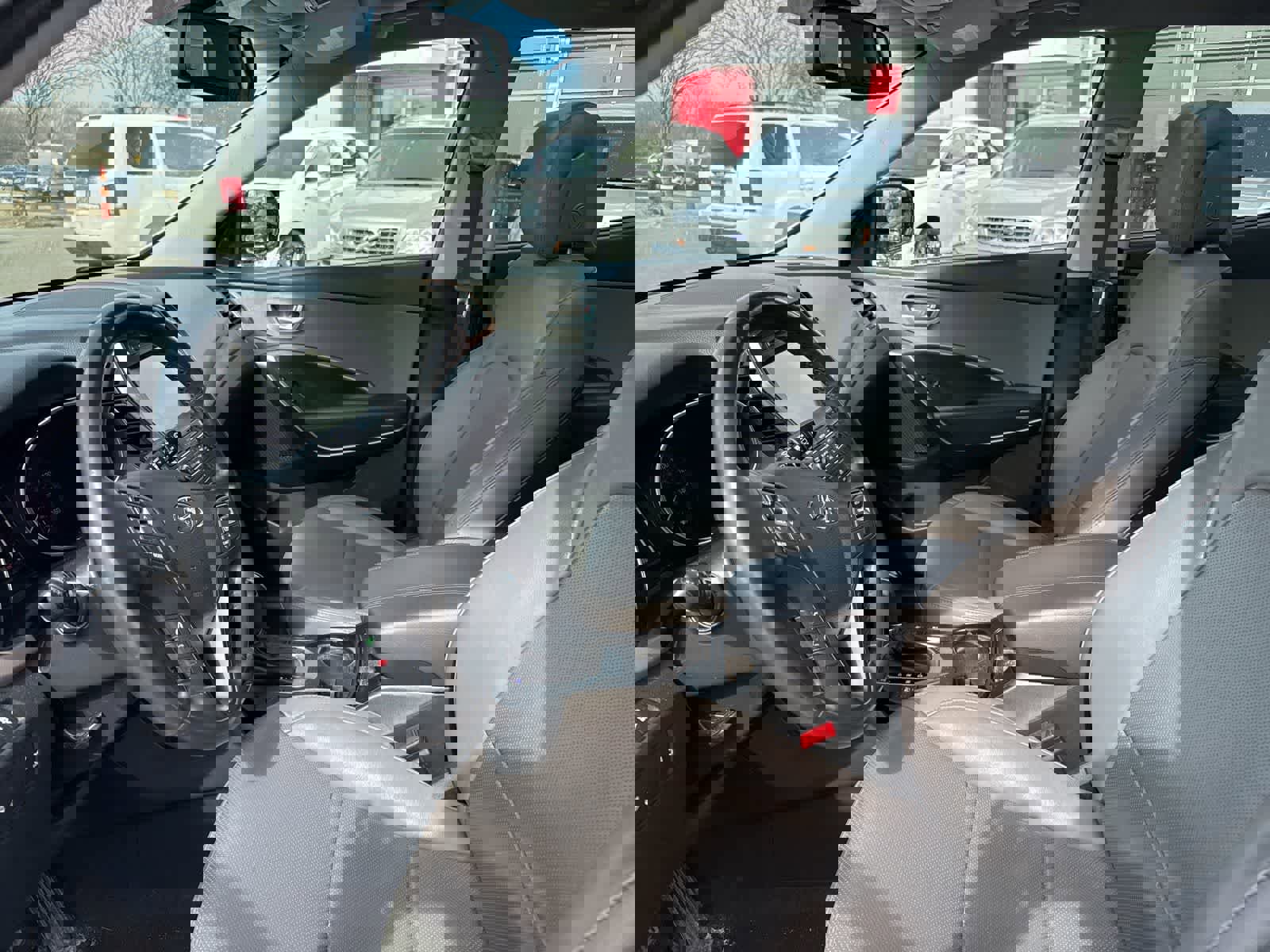 Used 2018 Hyundai Santa Fe Sport image 14