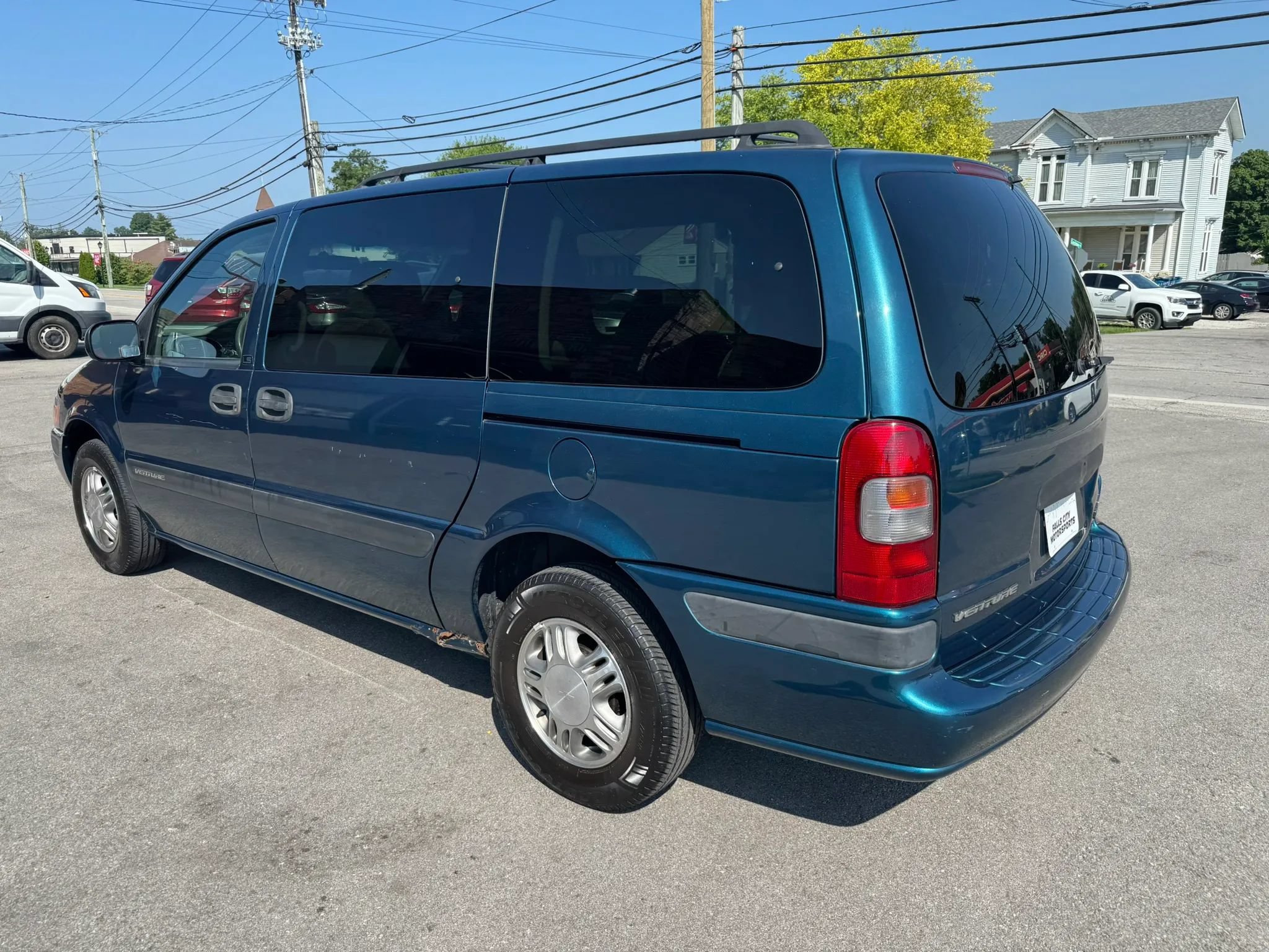 Used 2002 Chevrolet Venture LS FWD image 9