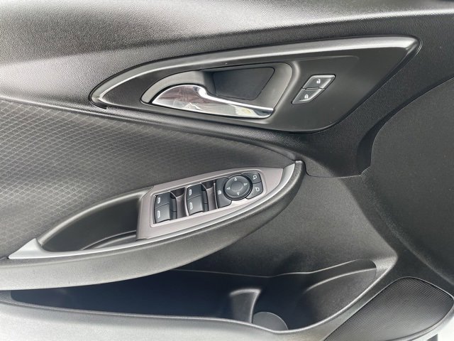 Used 2023 Chevrolet Malibu RS image 18