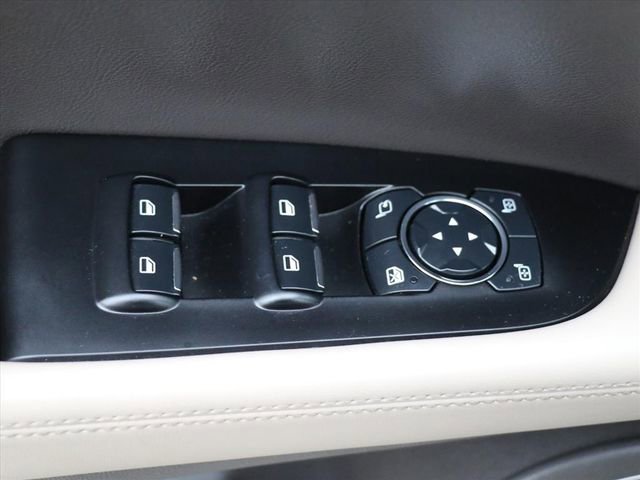 Used 2023 Lincoln Nautilus Reserve w/ Equipment Group 201A image 17