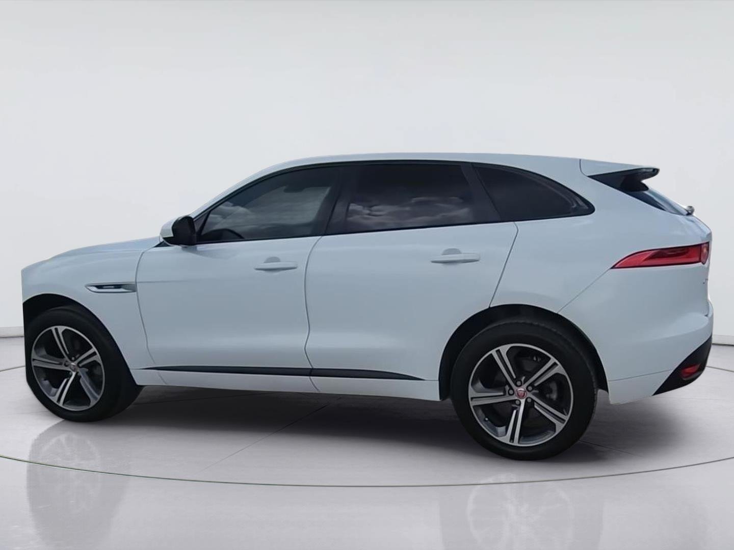 Used 2020 Jaguar F-PACE R-Sport AWD/4WD image 6