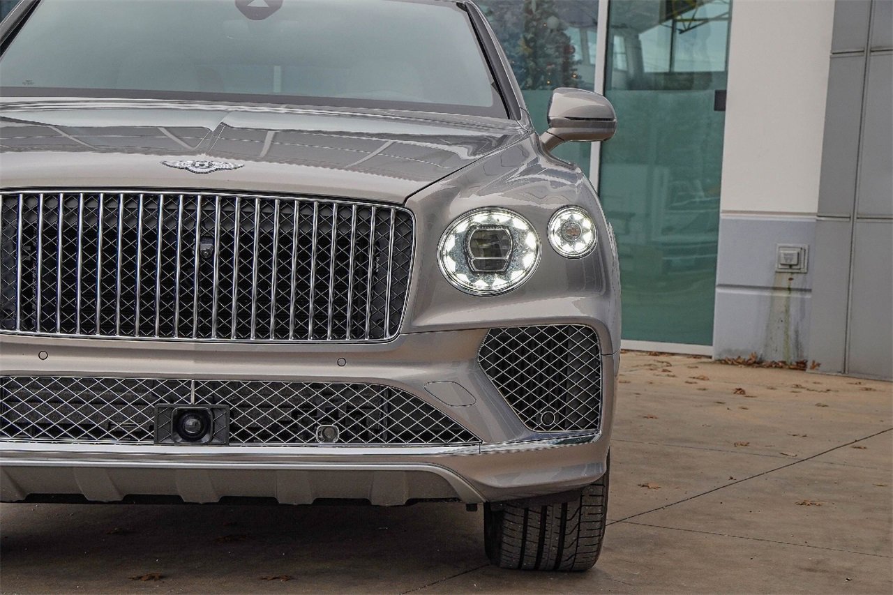 Certified 2024 Bentley Bentayga Extended Wheelbase image 7