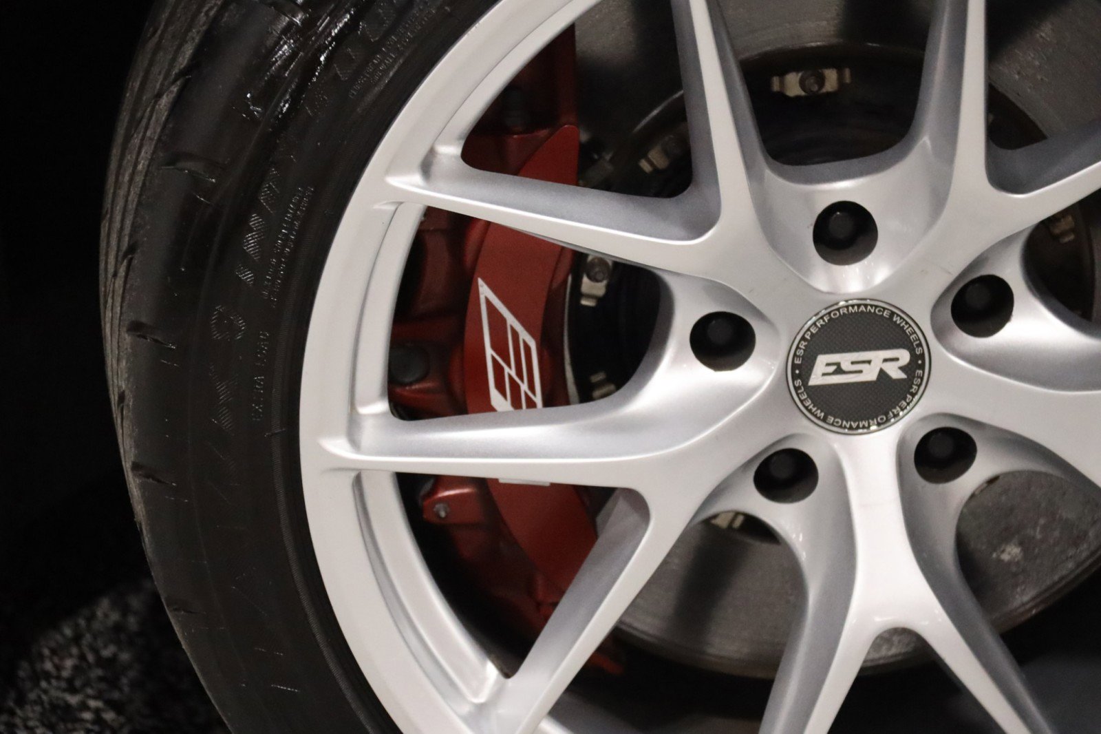 Used 2016 Cadillac ATS V w/ Carbon Fiber Package image 5