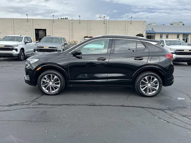 Used 2022 Buick Encore GX Essence w/ Advanced Technology Package AWD/4WD image 4