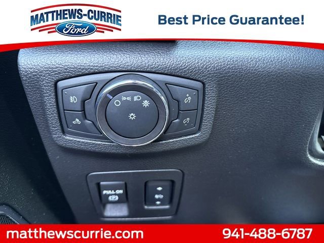 Certified 2018 Ford F150 Platinum w/ Equipment Group 701A Luxury image 28