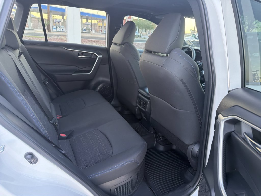 Certified 2024 Toyota RAV4 SE w/ Convenience Package AWD/4WD image 30