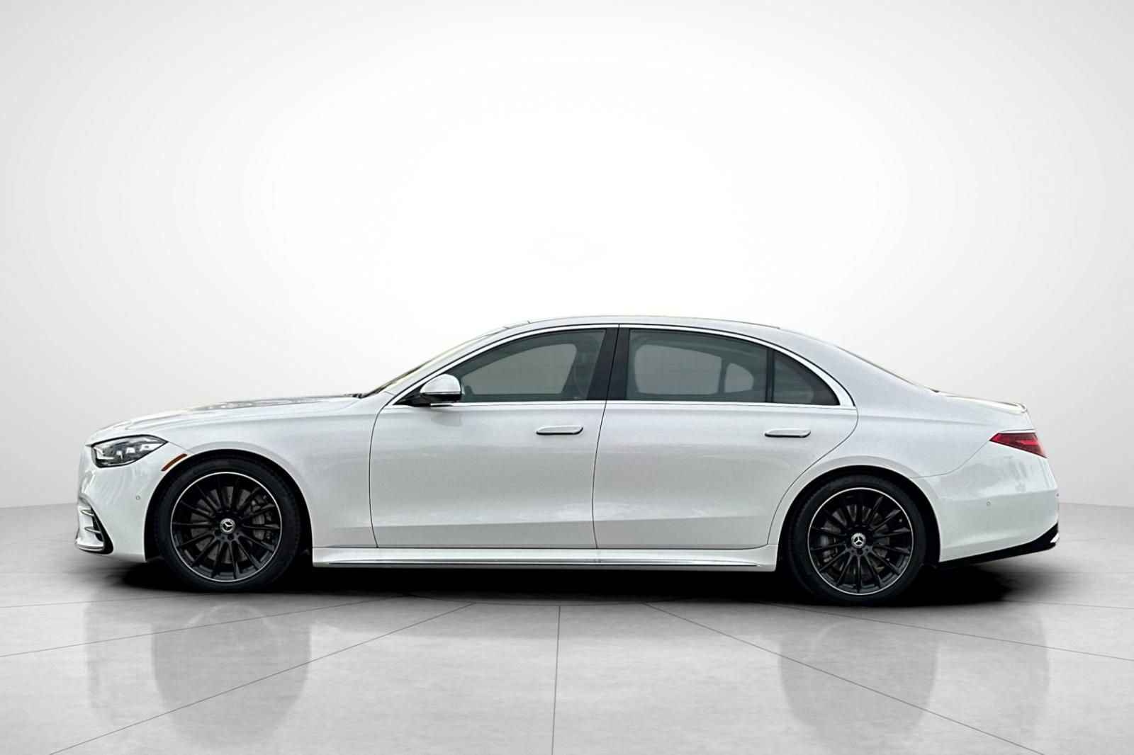 New 2026 Mercedes-Benz S 580 4MATIC Sedan image 31