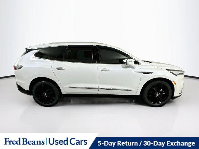Used 2024 Buick Enclave Essence w/ Experience Buick Package AWD/4WD image 13
