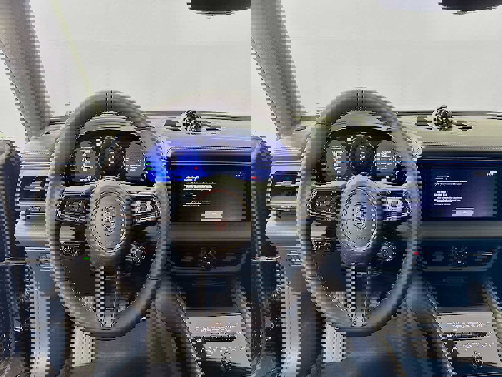 New 2025 Porsche Macan Turbo Electric image 12