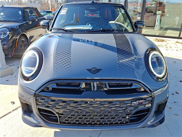 New 2026 MINI Cooper S image 2