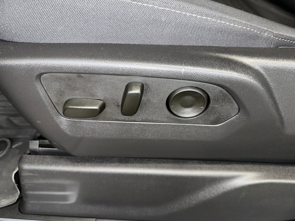 Certified 2025 GMC Sierra 2500 SLE w/ SLE Convenience Package image 6