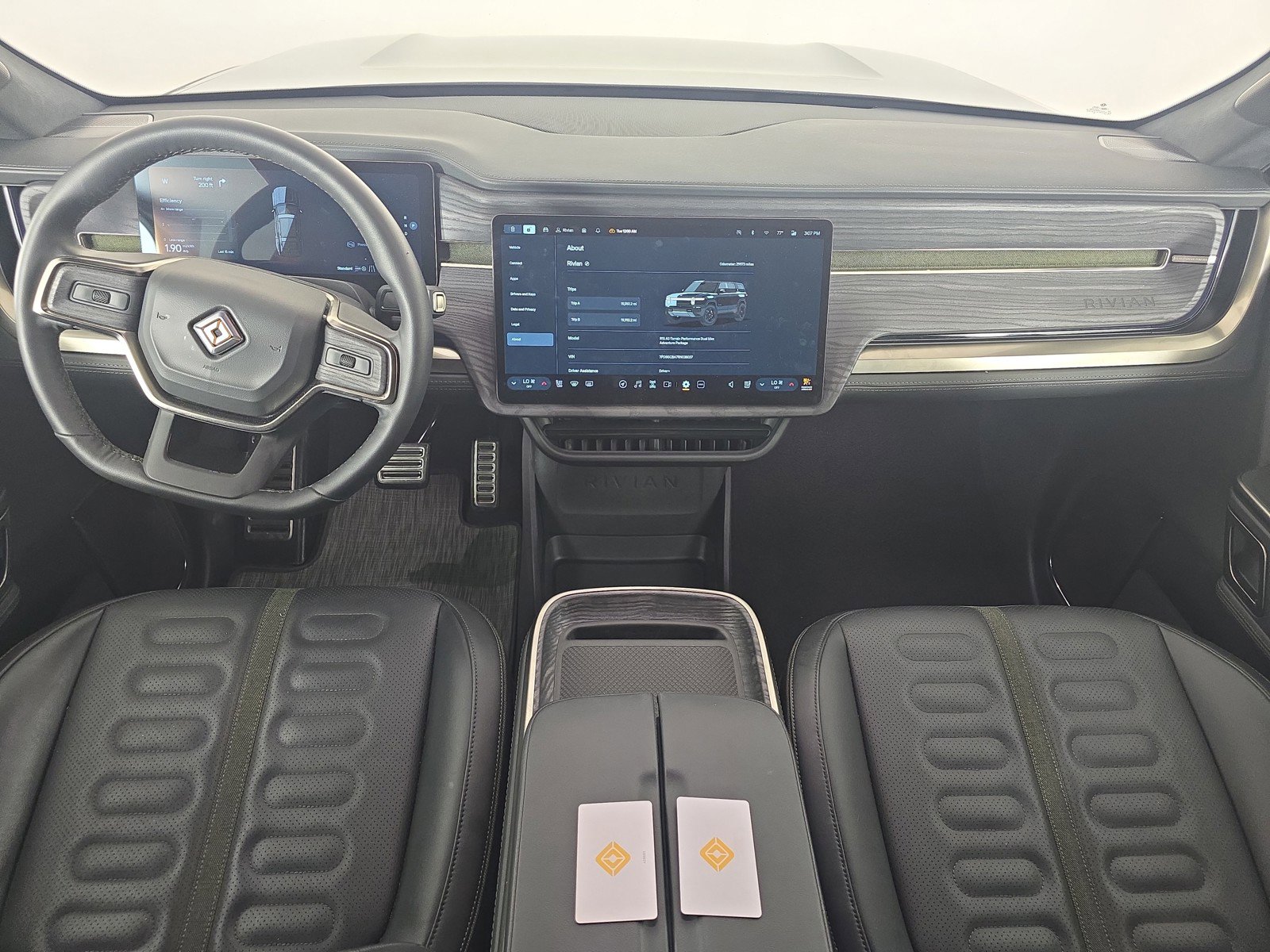Used 2024 Rivian R1S Adventure AWD/4WD image 27