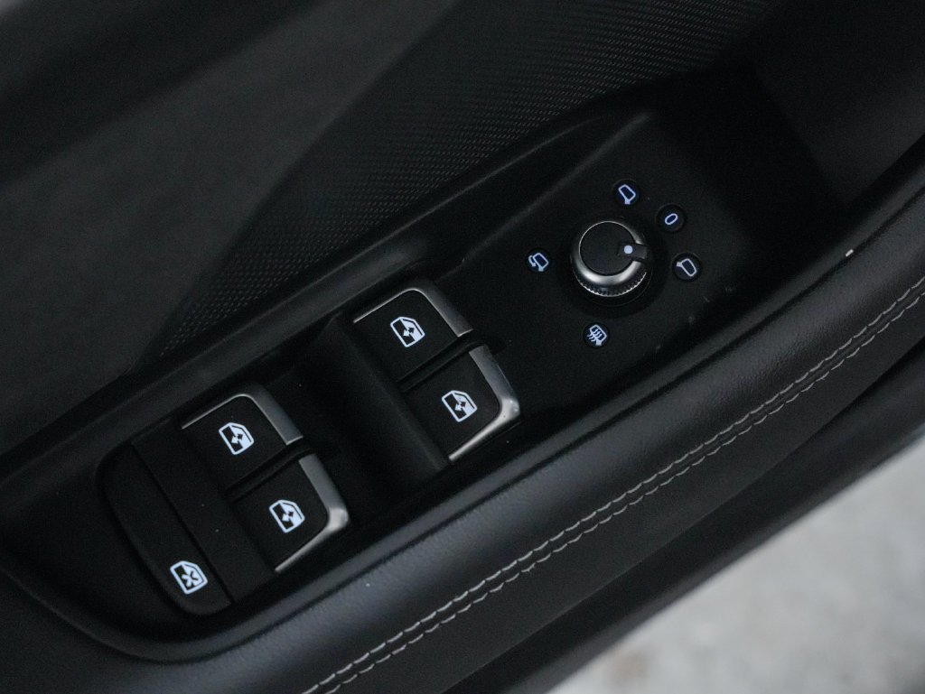 Used 2019 Audi RS 3 AWD/4WD image 32