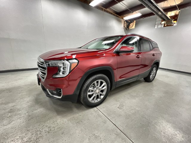 Certified 2024 GMC Terrain SLT w/ Infotainment Package II