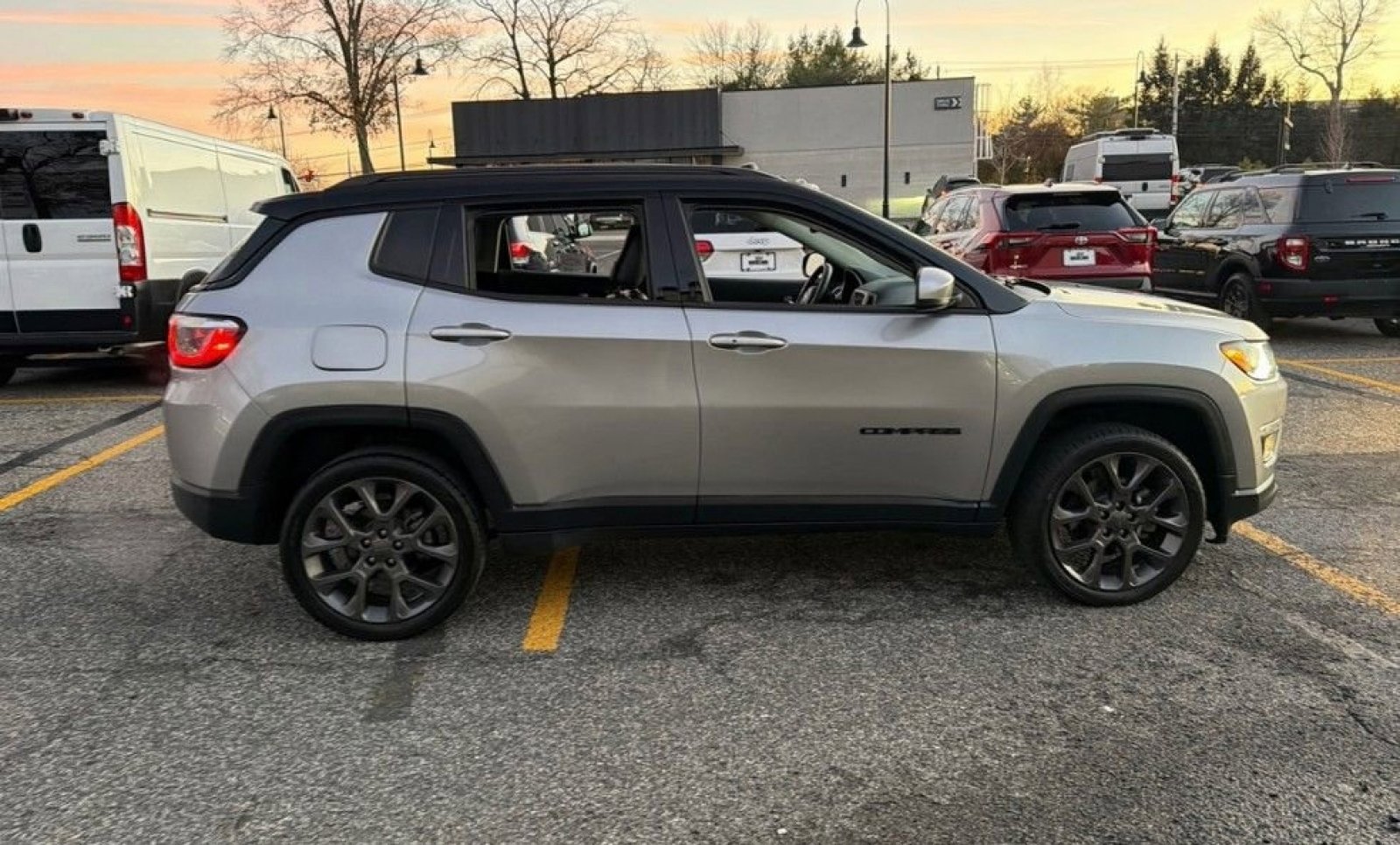 Used 2019 Jeep Compass High Altitude image 4