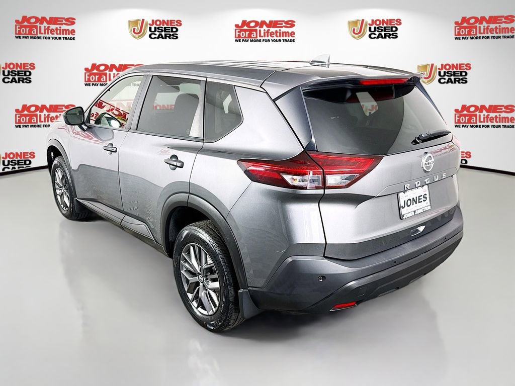 Used 2021 Nissan Rogue S FWD image 2