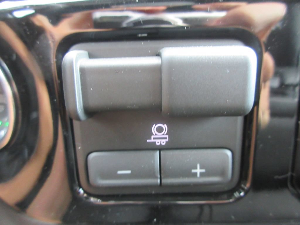 New 2026 GMC Sierra 2500 SLE w/ SLE Value Package; AWD/4WD image 20