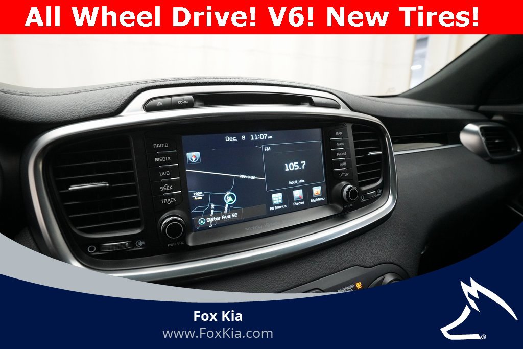 Used 2017 Kia Sorento SX image 6