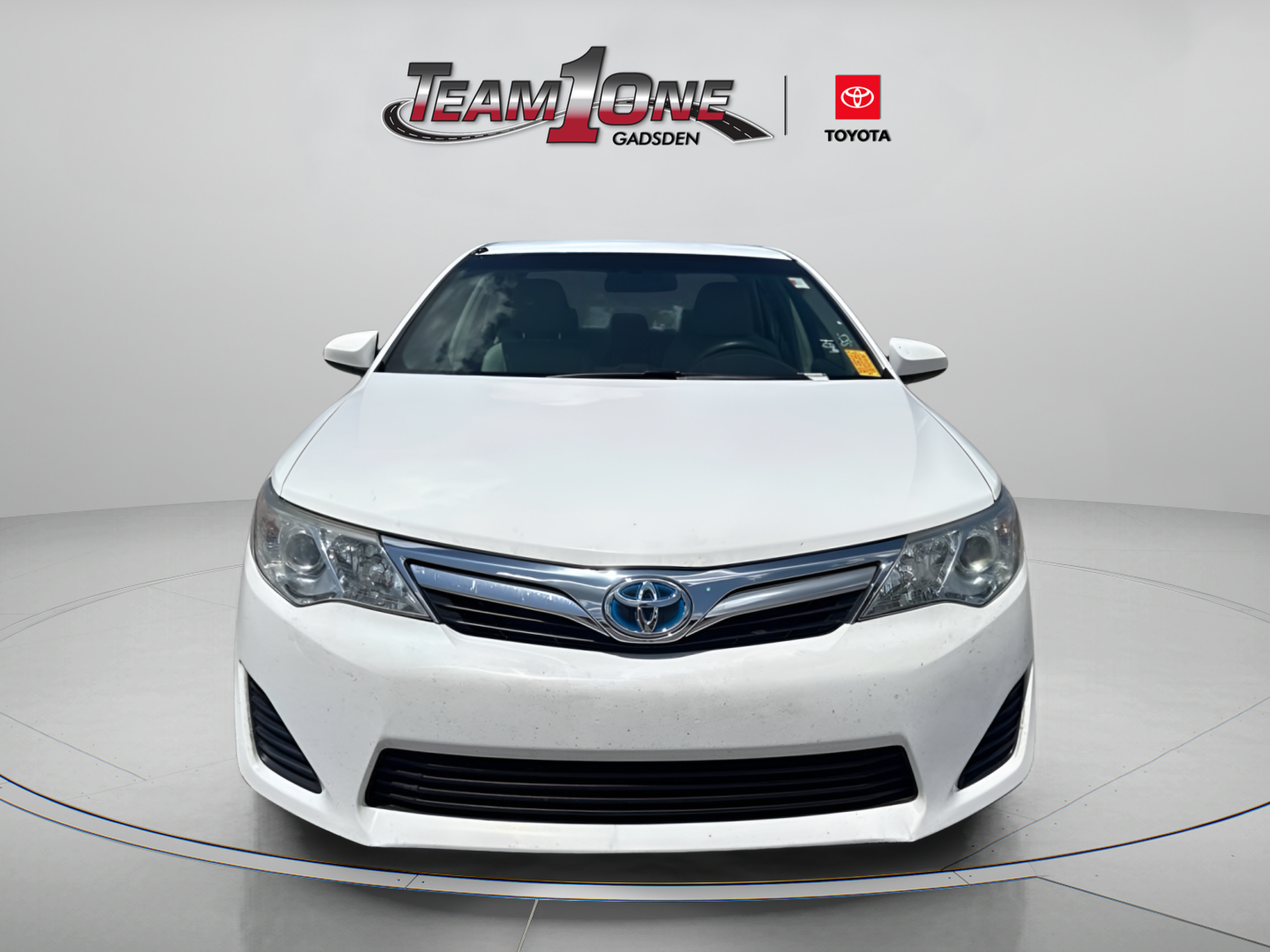 Used 2012 Toyota Camry LE FWD image 2