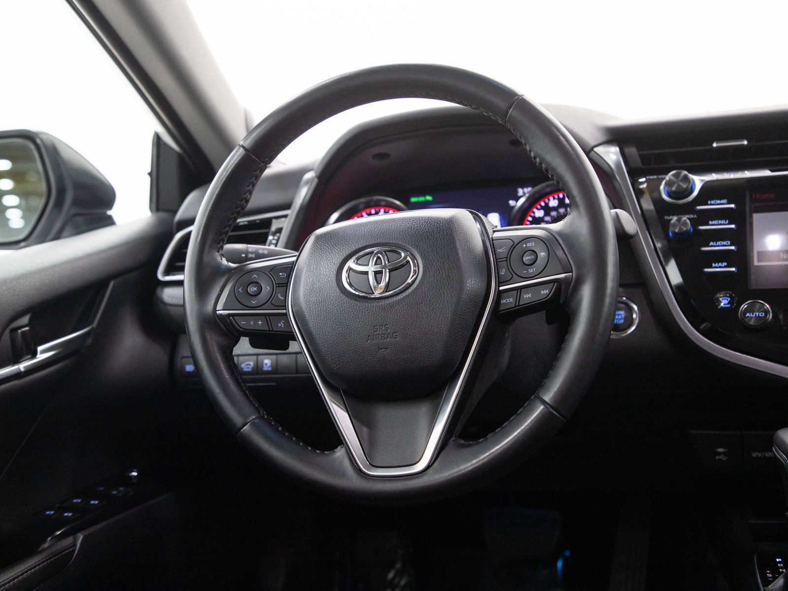 Used 2019 Toyota Camry XSE w/ Driver Assist Package FWD image 15