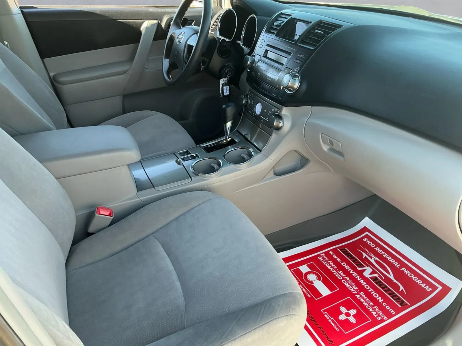 Used 2011 Toyota Highlander 4WD image 21