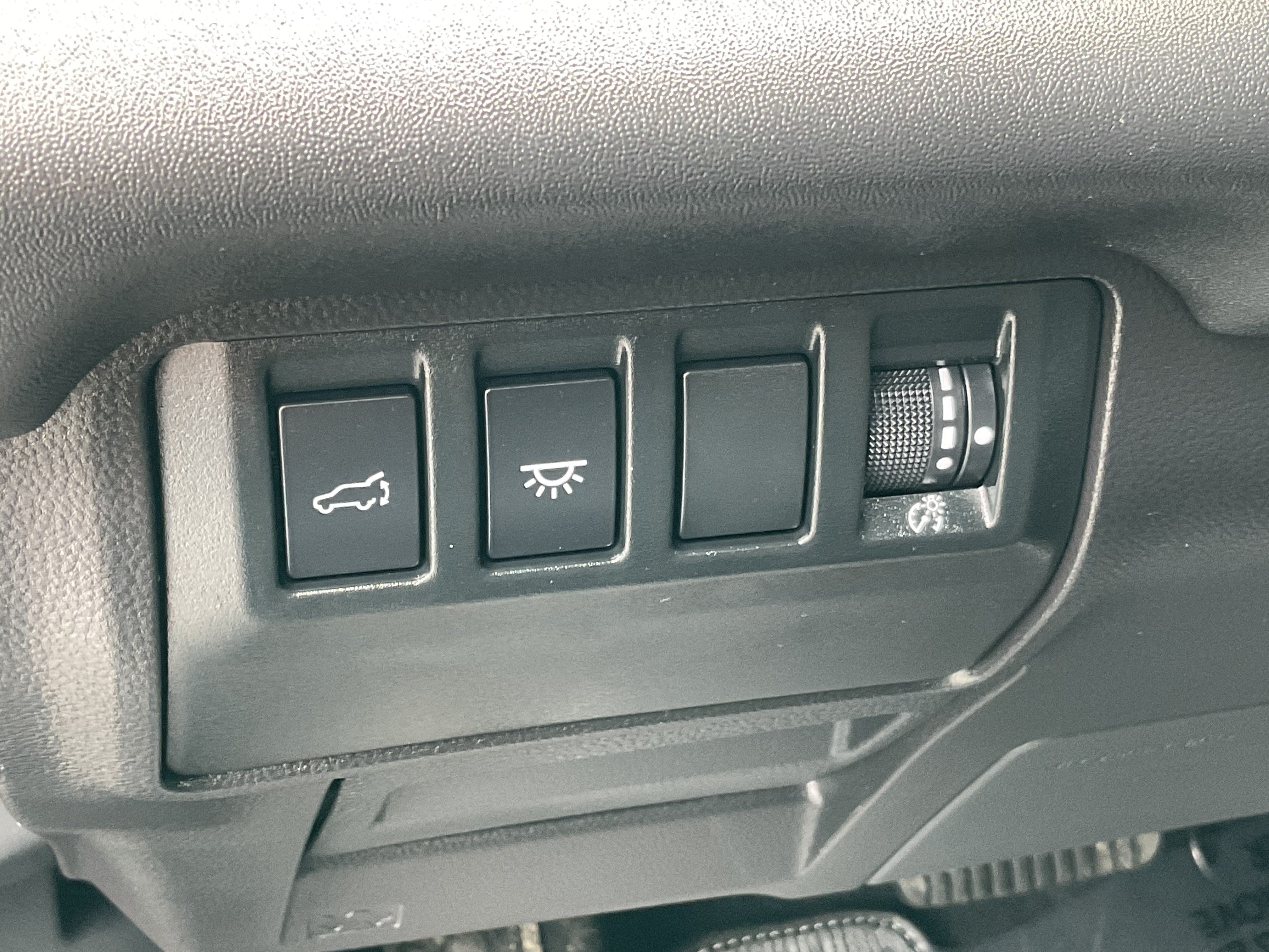 Used 2023 Subaru Ascent Limited AWD/4WD image 24