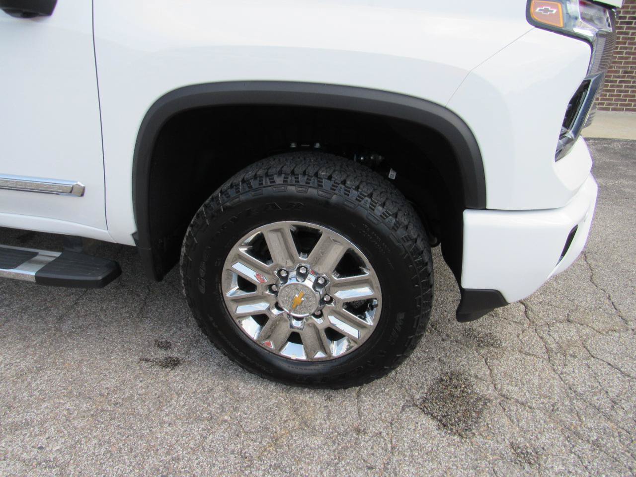 Used 2026 Chevrolet Silverado 3500 High Country w/ Technology Package AWD/4WD image 49