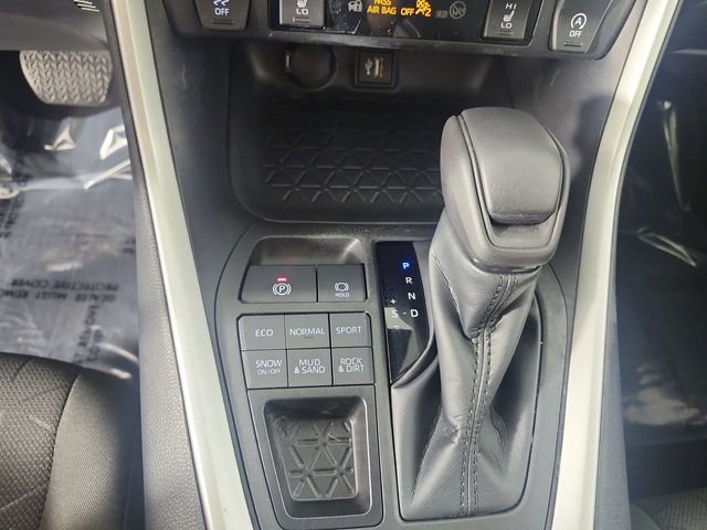 Used 2023 Toyota RAV4 XLE w/ Convenience Package AWD/4WD image 18