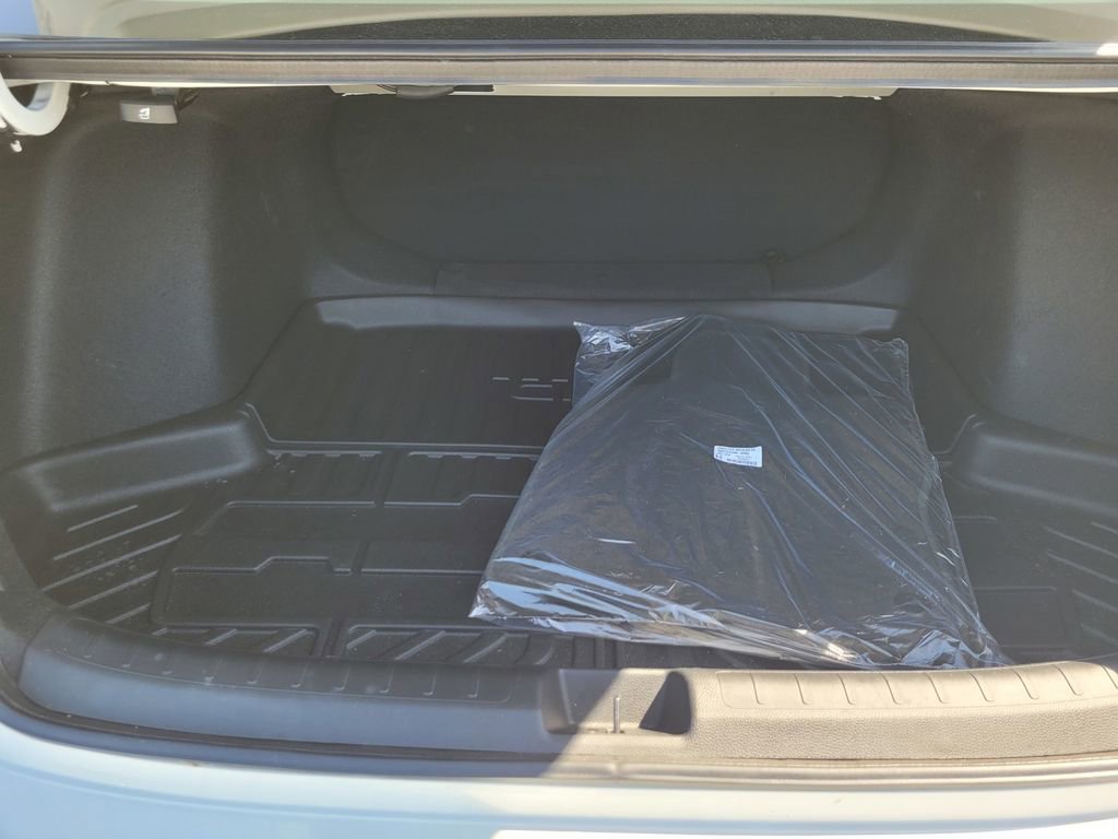 Used 2024 Honda Civic LX image 10