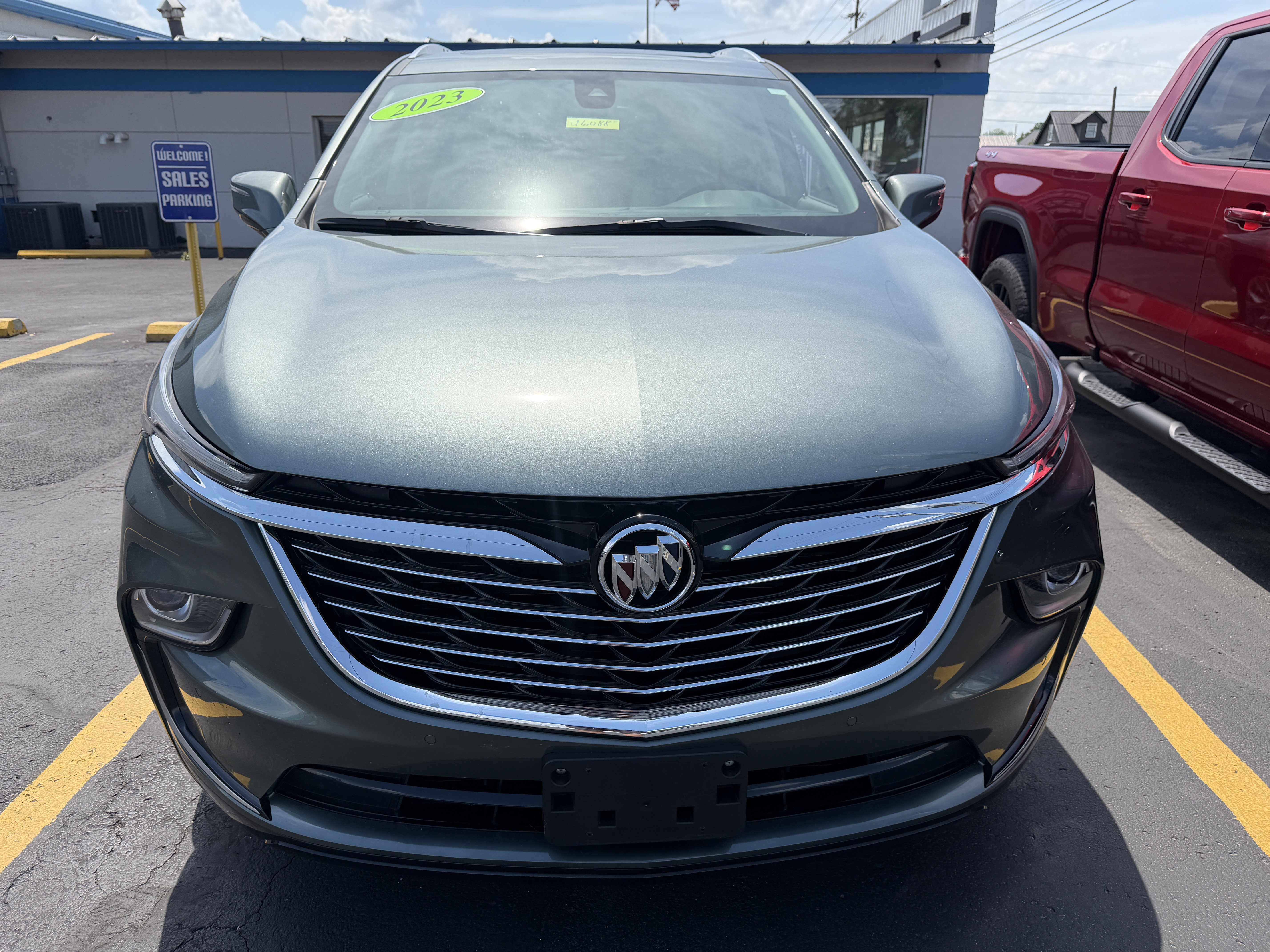 Used 2023 Buick Enclave Essence w/ Experience Buick Package AWD/4WD image 7
