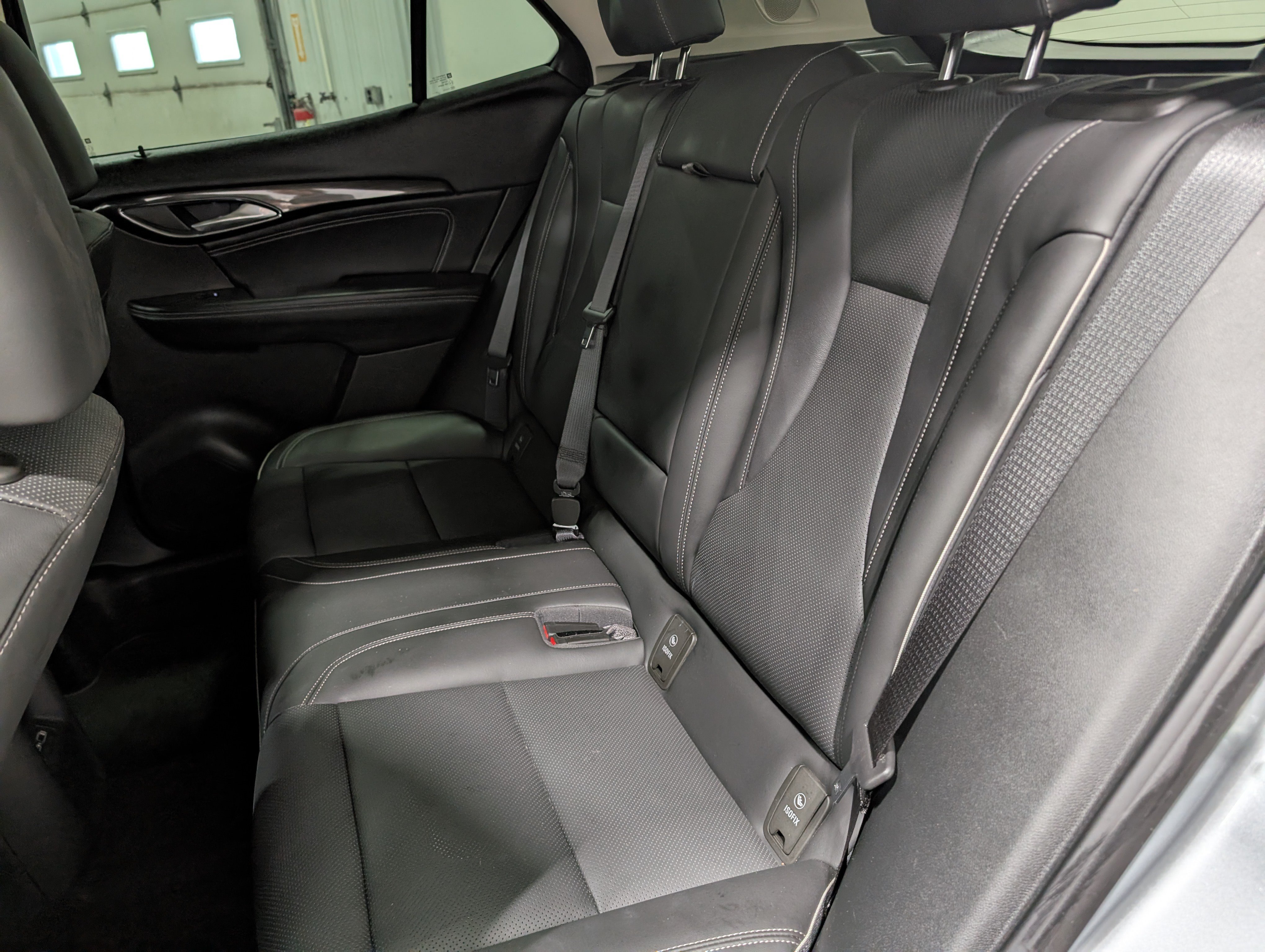 Used 2023 Buick Envision Essence AWD/4WD image 14