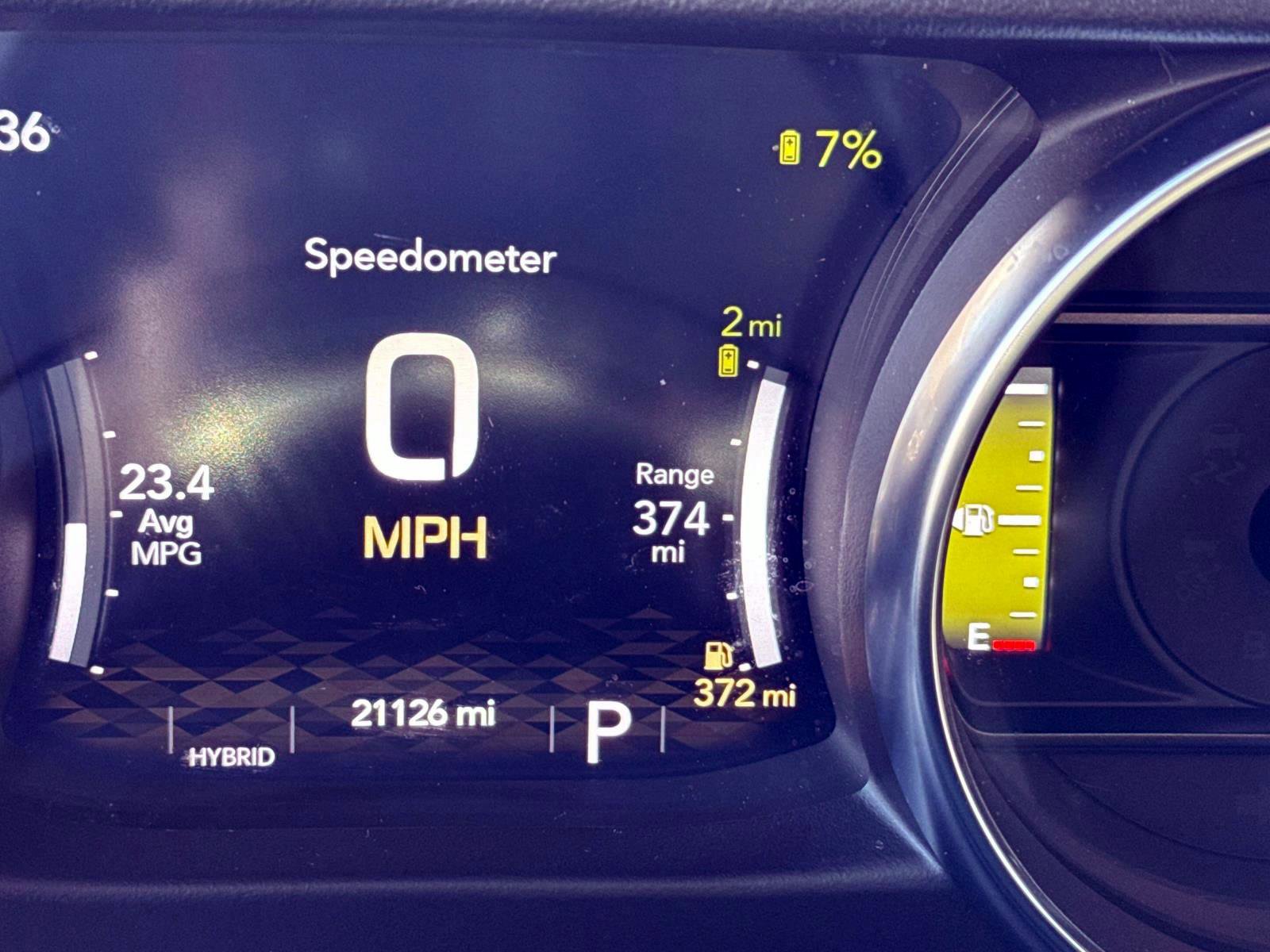 Used 2023 Jeep Wrangler Unlimited Sahara w/ Cold Weather Group image 17