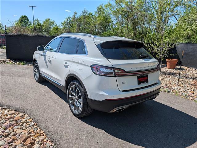 Used 2022 Lincoln Nautilus Reserve w/ Equipment Group 201A AWD/4WD image 3