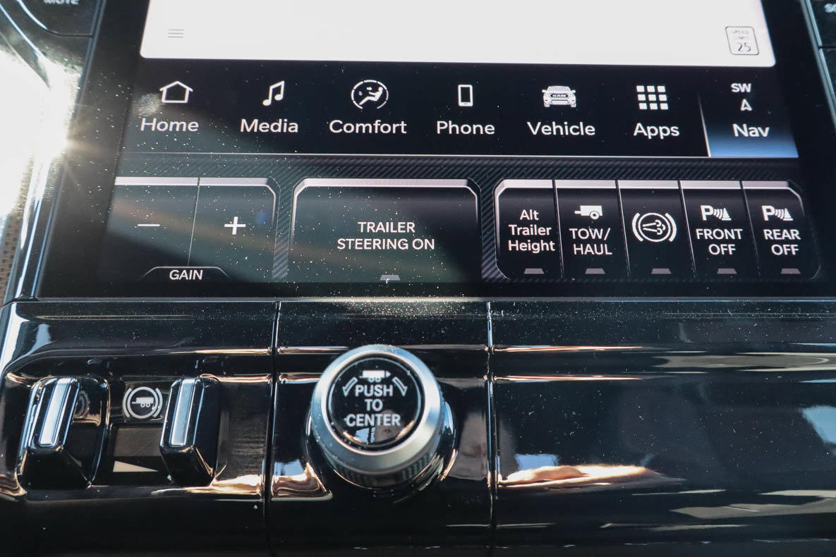 New 2027 RAM 3500 Limited AWD/4WD image 25