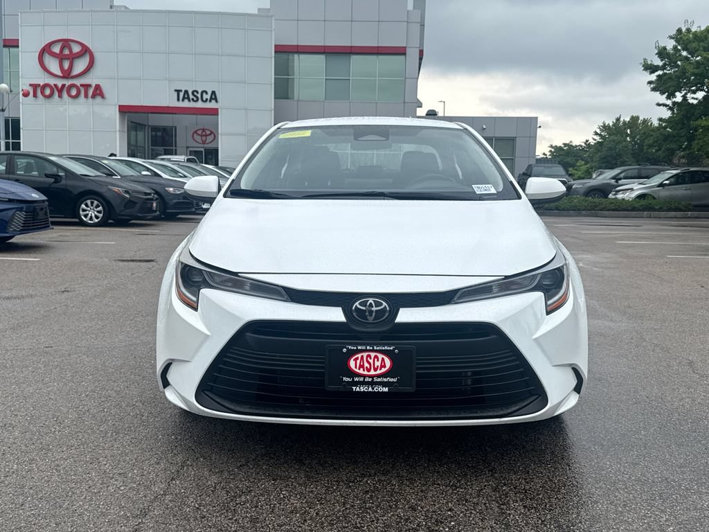 Used 2024 Toyota Corolla LE FWD video 2