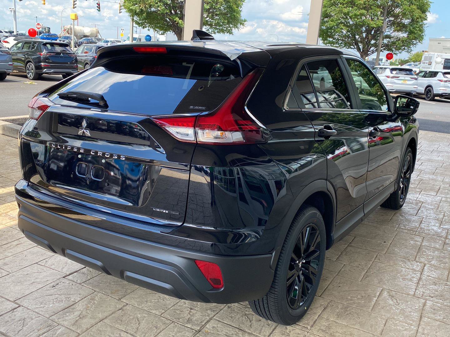New 2026 Mitsubishi Eclipse Cross LE AWD/4WD image 7