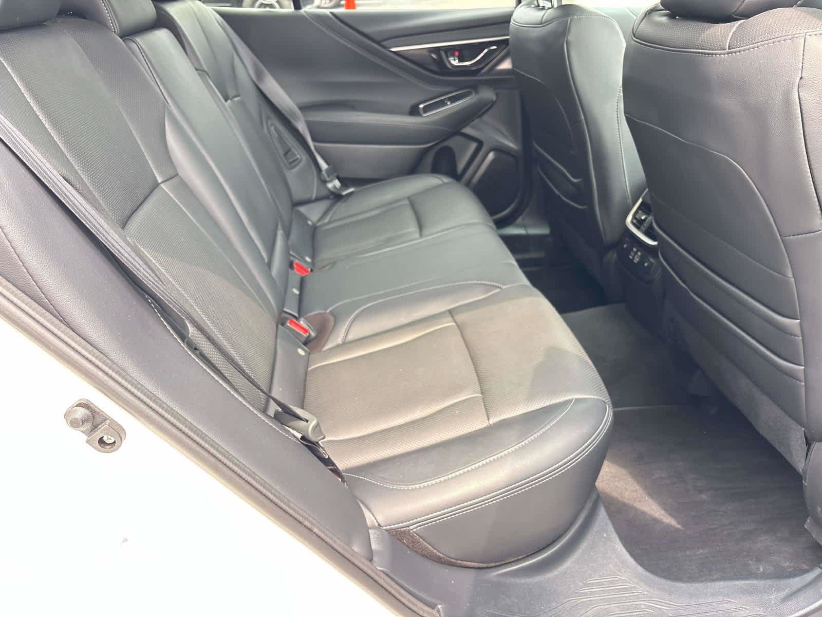 Used 2023 Subaru Outback Touring AWD/4WD image 17